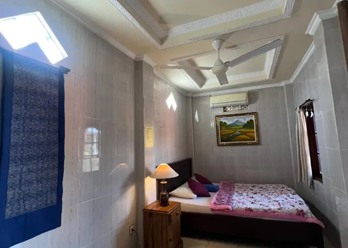 Hotel Banana *
